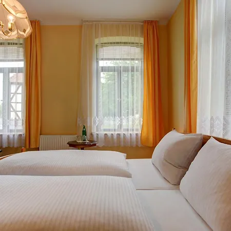 Hotel Gasthaus Hannover 4*