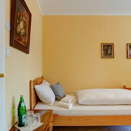 Gasthaus Hannover Hotel 3*